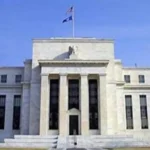 What is Federal Reserve Interest: अमेरिकी फेडरल रिजर्व क्यों नहीं बड़ा रहा ब्याज दरें