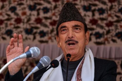 "Leadership Accountability: Azad Targets Those Falling Short in India's Polls"