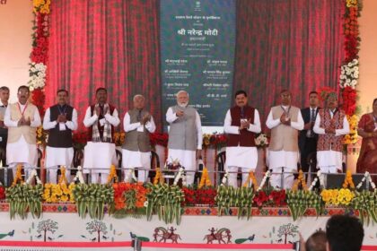 Empowering Jhabua: PM Modi Unveils Rs 7500 CR Project Revolution