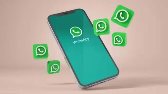 WhatsApp's Latest: Pin Up to 3 Messages for Ultimate Chat Control