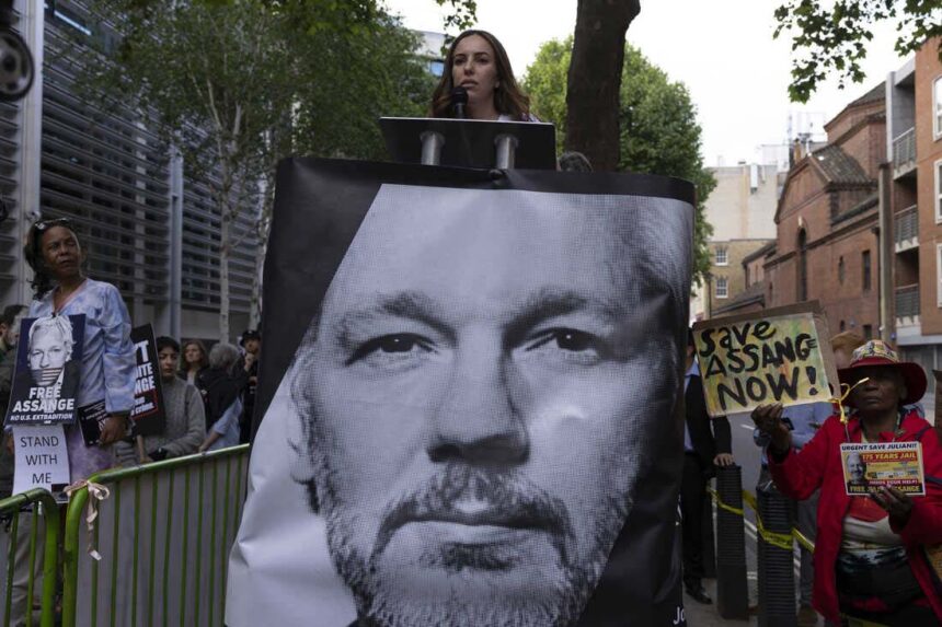 London Court's Verdict: Assange Extradition to US?