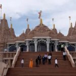 BAPS Hindu Mandir Debut: 65K Seekers Thrilled by Abu Dhabi's Spiritual Oasis