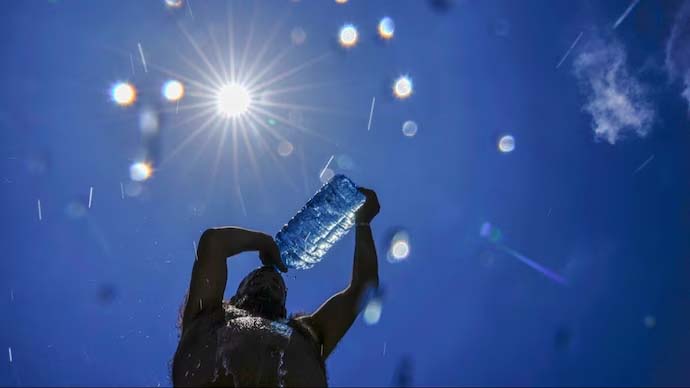 IMD's Warning: Heatwave to Scorch Karnataka, AP