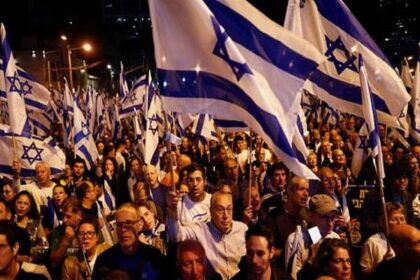 Chaos in Israel: Calls for Netanyahu's Ouster Shake Nation