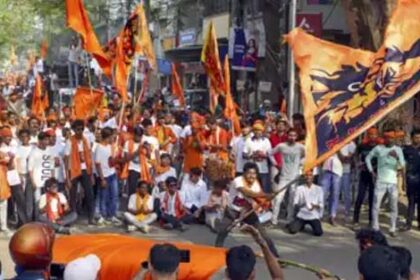 "Murshidabad Unrest: Ram Navami Sparks Continued Chaos