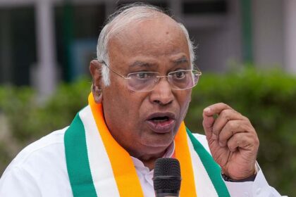 Kharge's Warning: 'Modi-Shah Sarkar' Spells Trouble for Democracy