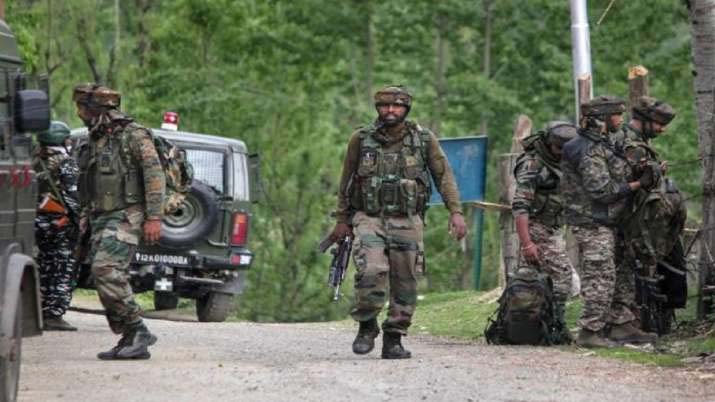 Kashmir Combat: 2 Assailants Eliminated