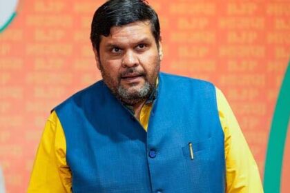 Political Twist: Gourav Vallabh Joins BJP, Rejects Anti-Sanatan Stance