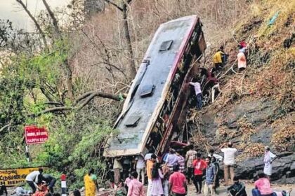 Chaos in Yercaud: Bus Mishap Leaves 5 Dead, Dozens Hurt