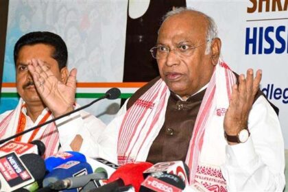 Election Data Riddle: Kharge Flags Election Commission Discrepancies