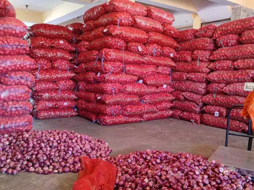 India's Onion Uproar: Export Ban Lift Creates Regional Ripples