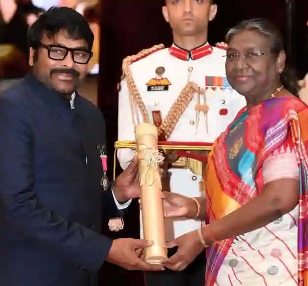 Padma Vibhushan Night: Upasana-Chiranjeevi Banter Sparks Laughter!