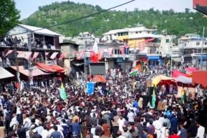 Clash Chaos: Officer Slain, 100+ Hurt in Pok Protest