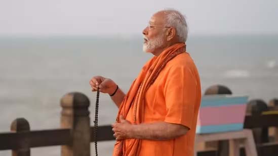 Modi's Soulful Sojourn: Meditating in Kanniyakumari