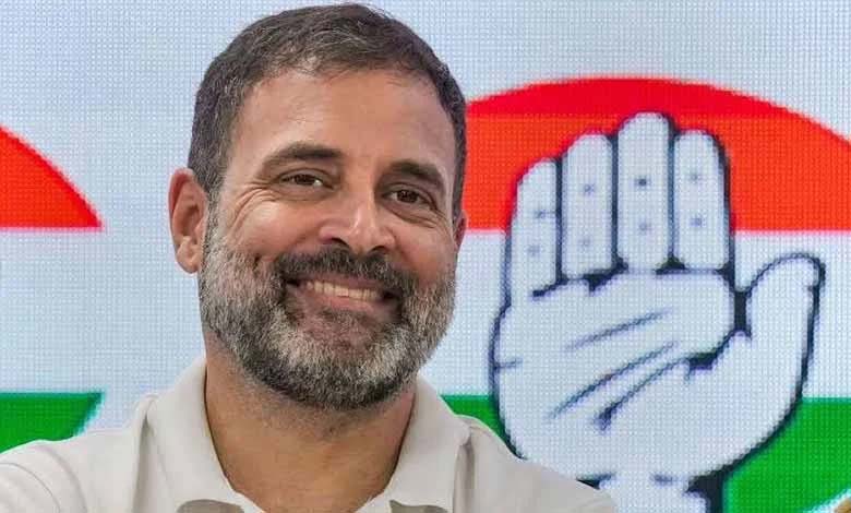 Defying Divisions: Congress and INDIA Bloc Stand by Rahul Gandhi