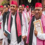 With the help of Ayodhya MP Awadhesh Prasad, Akhilesh Yadav is giving the message of PDA's victory