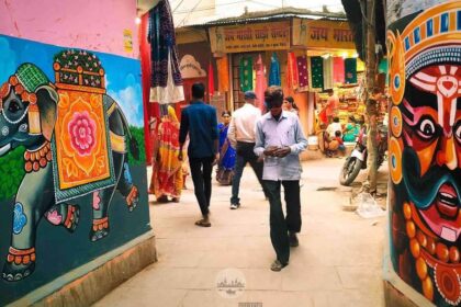 Heritage walk streets of Banaras