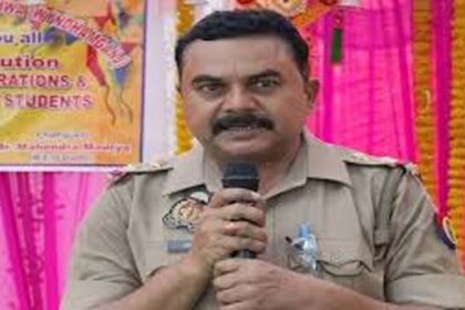 Sub-inspector going for training died in a road accident, accident happened on NH