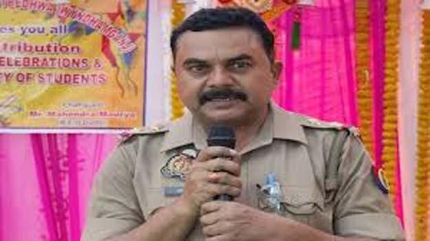 Sub-inspector going for training died in a road accident, accident happened on NH