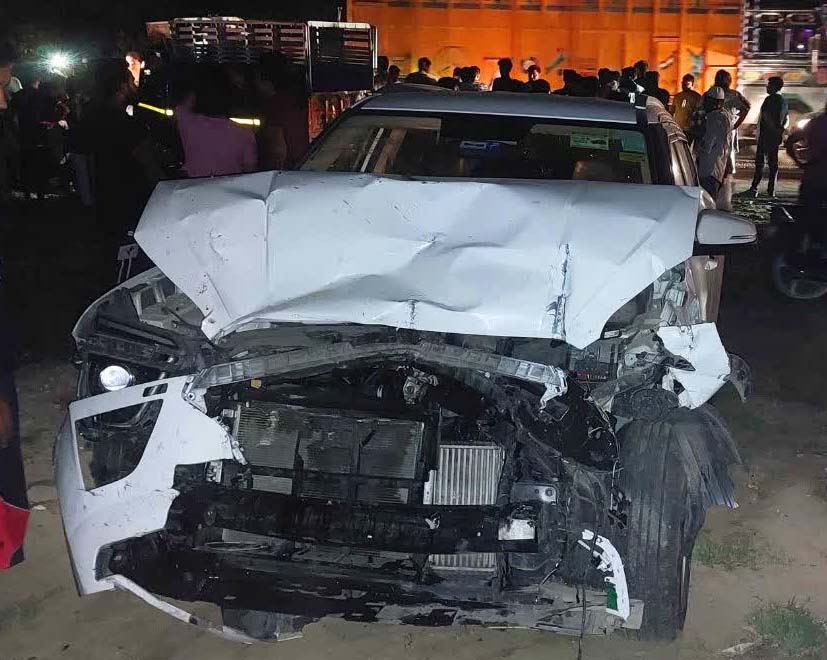 Tractor trolley collided with loader and car on Delhi-Yamunotri Highway