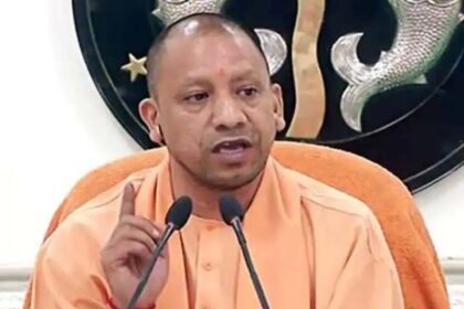 Yogi government takes another big action; now this IPS officer suspended