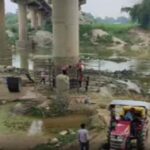 The bridge of Jaunpur collapsed in just 4 years