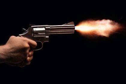 Firing on mother and daughter while sleeping in Jaunpur