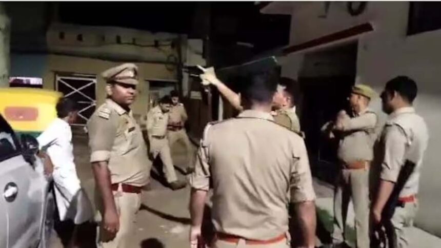 A teenage boy killed his maternal uncle and maternal aunt in Indira Nagar, Lucknow