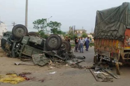 Collision Between Army Truck And Trailer In Jalandhar