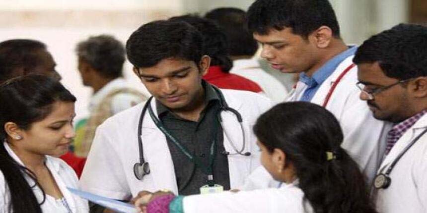 Seat locking is necessary for admission in MDS