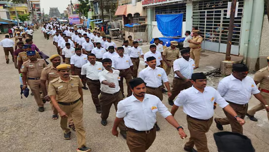 Now government employees will be able to participate in RSS programs, the center has lifted the ban