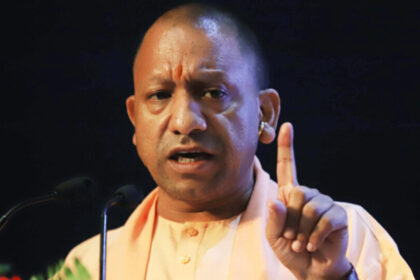 CM Yogi orders officers, SDM and Tehsildar should reside in Tehsil only, ultimatum of action if they do not stay