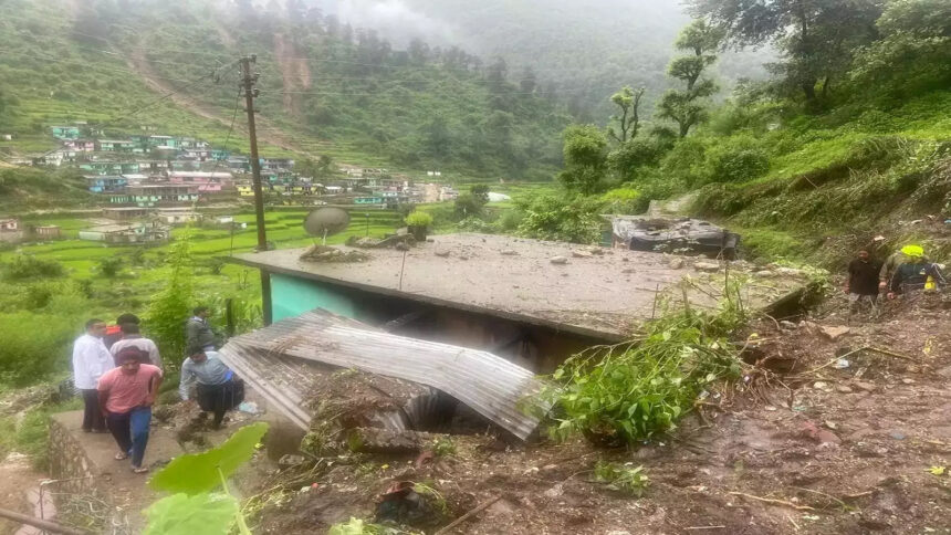 Uttarakhand: House hit by Tehri landslide, mother and daughter die a painful death