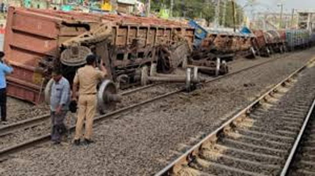 Maharashtra: Four goods train accidents occurred in Palghar