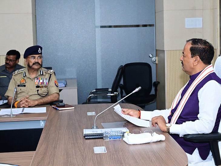 Home department with CM Yogi; Deputy CM Keshav Prasad Maurya taking the meeting