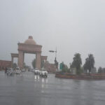 Torrential rain in Lucknow; Water filled in assembly, municipal corporation headquarters, heavy rains in 10-12 districts of UP