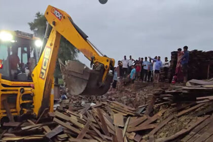 Jodhpur: Factory wall collapses on workers' huts, 3 people dead, many injured