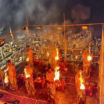 The tradition changed in Kashi, water came up the stairs at Dashashwamedh Ghat, now the world famous Ganga Aarti started happening on the roof