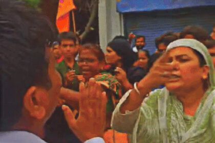 Clashes took place between women in front of police, officers had gone to remove illegal encroachment