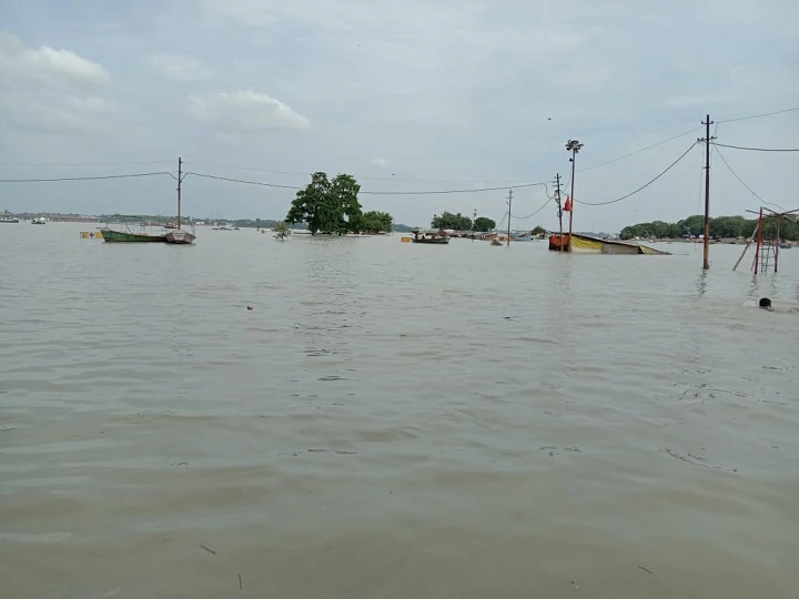 There is a threat of severe flood in Prayagraj, UP, Ganga-Yamuna crosses the danger mark