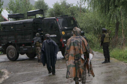 Kokernag operation continues in Anantnag for the third day