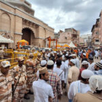 Ruckus outside Gyanvapi, boycott of namaz: Namazis got angry for not removing the gate, quarreled with police, Mufti gave 7-day ultimatum