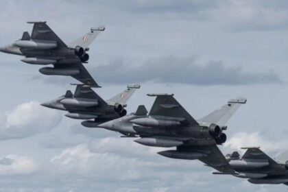 Two Rafale fighter jets collided in France, 2 pilots killed