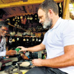 Congress shared the photo of cobbler of Sultanpur: wrote- freedom of respect and self-respect; Ramchait said- Rahul Bhaiya has blessed us