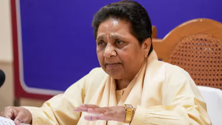 'When will the good days of the people come', Mayawati targets PM Modi's 'communal' statement