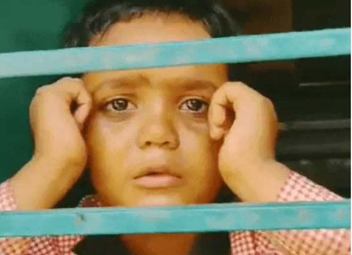 The teacher locked the 6-year-old girl in the school, the innocent girl kept screaming for two and a half hours, people said - the girl narrowly escaped