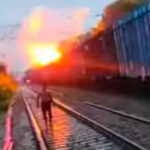 Fire broke out due to a tree falling on the railway track in Basti, train accident averted due to the driver's presence of mind