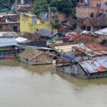 Flood disaster from Nepal to India; Saryu river wreaked havoc in Bahraich, many houses were washed away in the flood