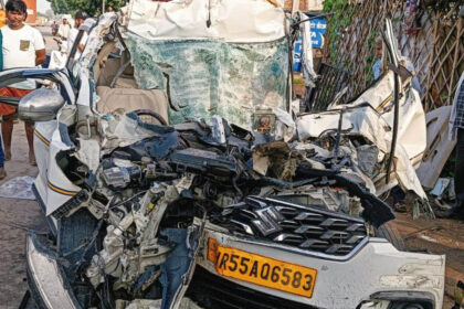 Horrific accident on Etawah-Kanpur National Highway, car rams into truck parked on the roadside; four people die