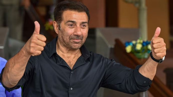 Sunny Deol Praises 'Stree 2': Congratulates Makers